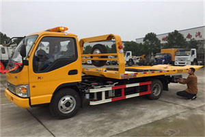 怀安哪里有拖车服务