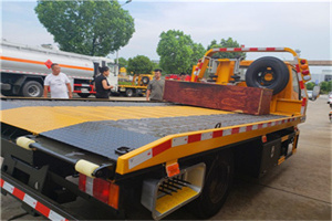 怀安附近拖车电话号码服务