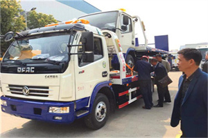 怀安汽车道路救援拖车价格